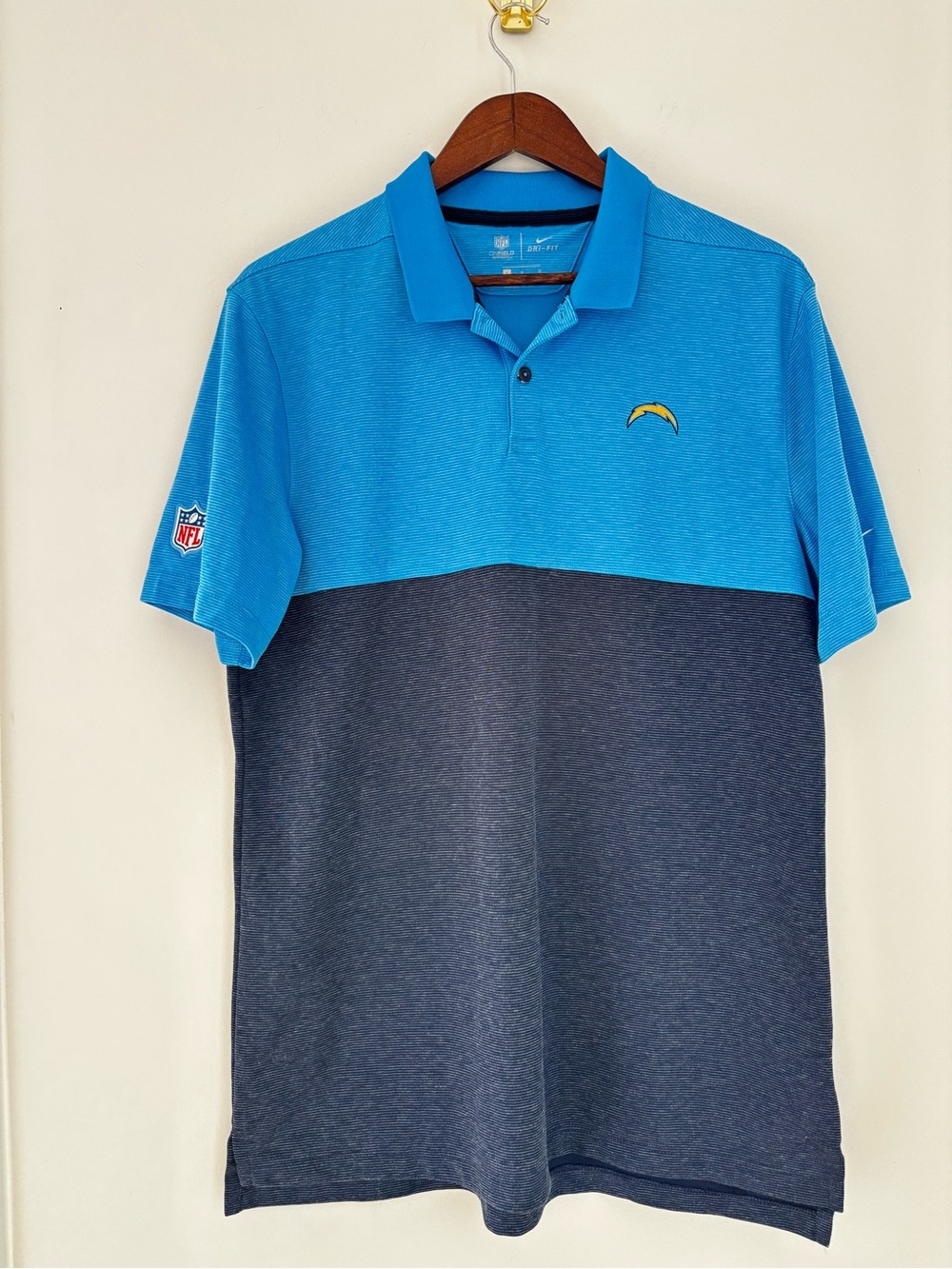 Nike Dri-FIT Los Angeles Chargers NFL Polo Shirt Blue Colorblock Men’s Large